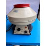 Тайваньда жасалған PLC-05 центрифугасы (роторы 8x15 мл) қолданылған